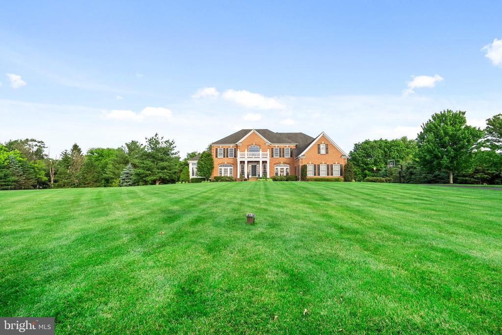 161 PARSONS LANE