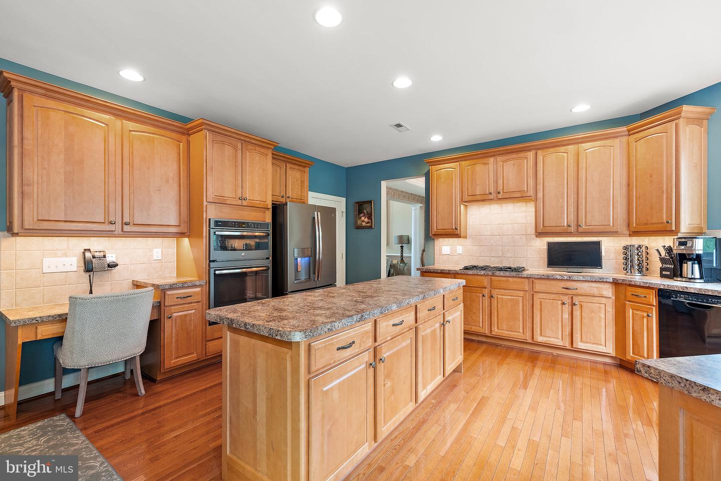 1959 Goldenridge Dr