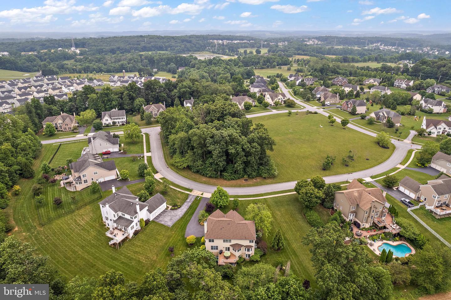 1959 Goldenridge Dr