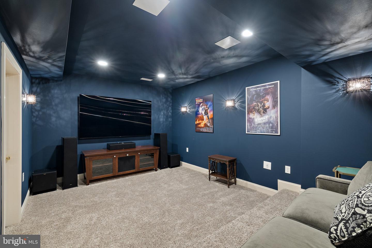 1959 Goldenridge Dr