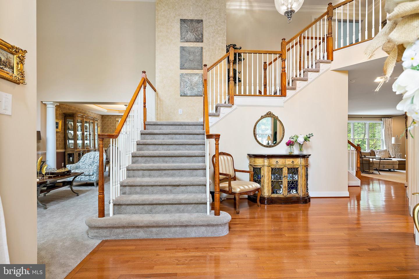 1959 Goldenridge Dr