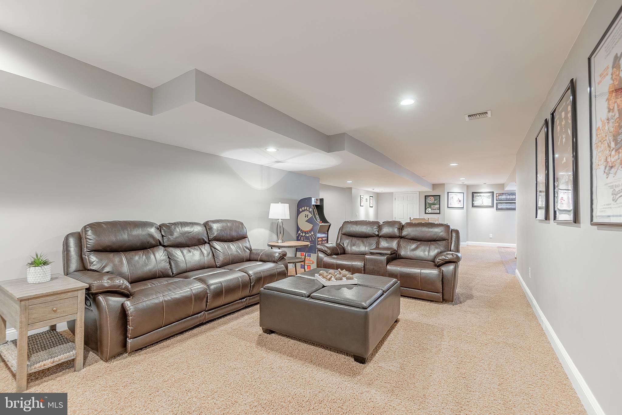 1303 School House Cir