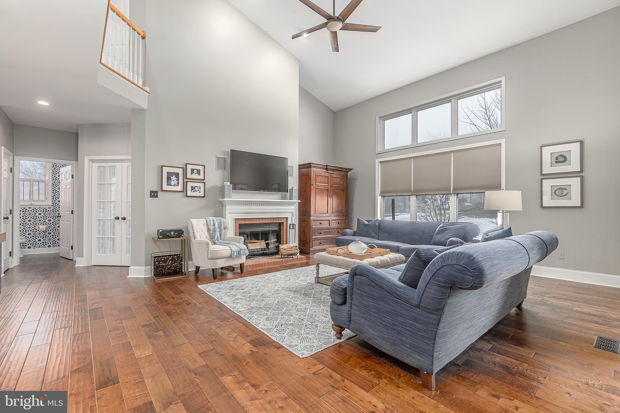 1303 School House Cir