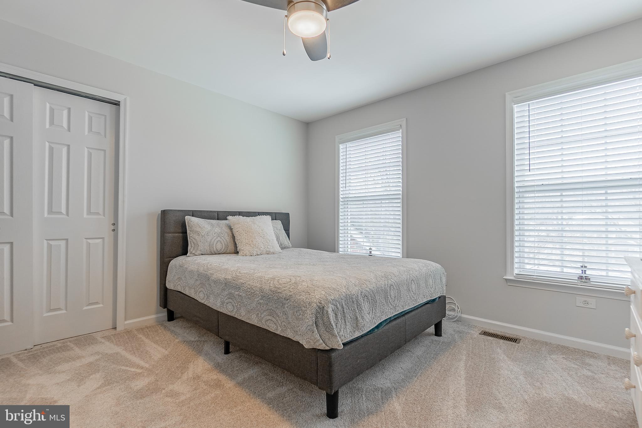 1303 School House Cir