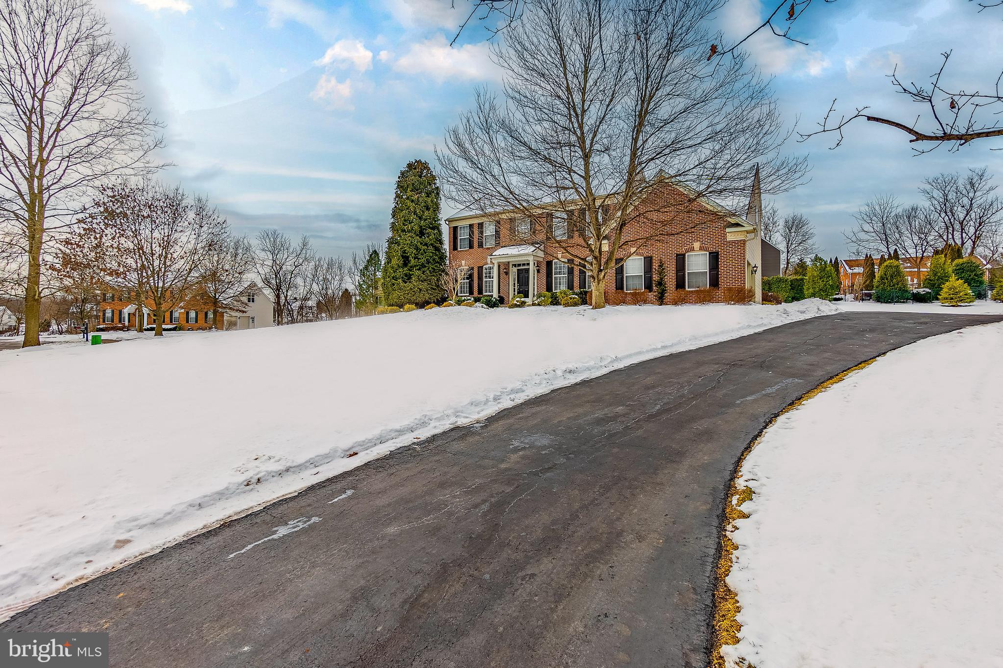 1303 School House Cir