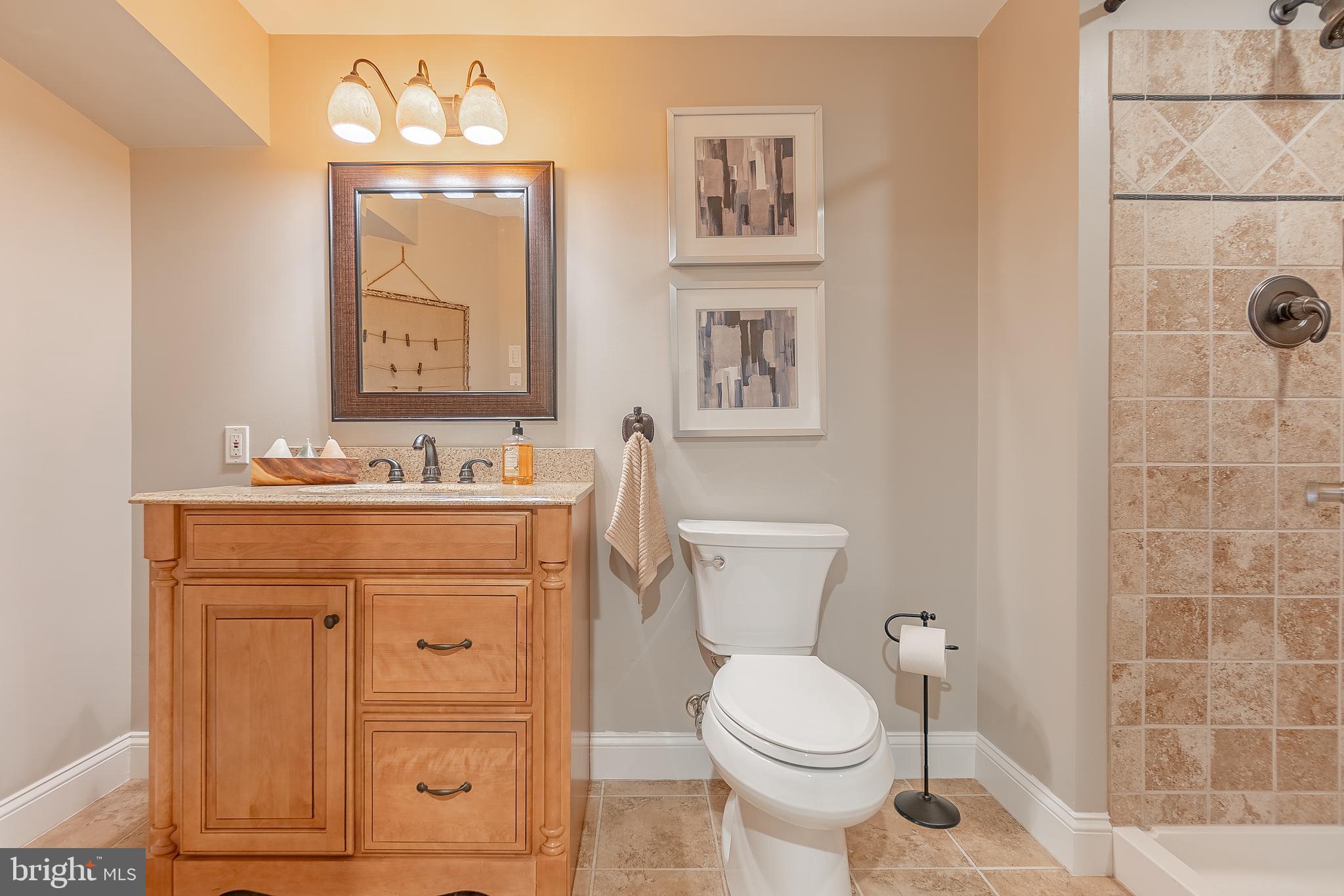 1303 School House Cir