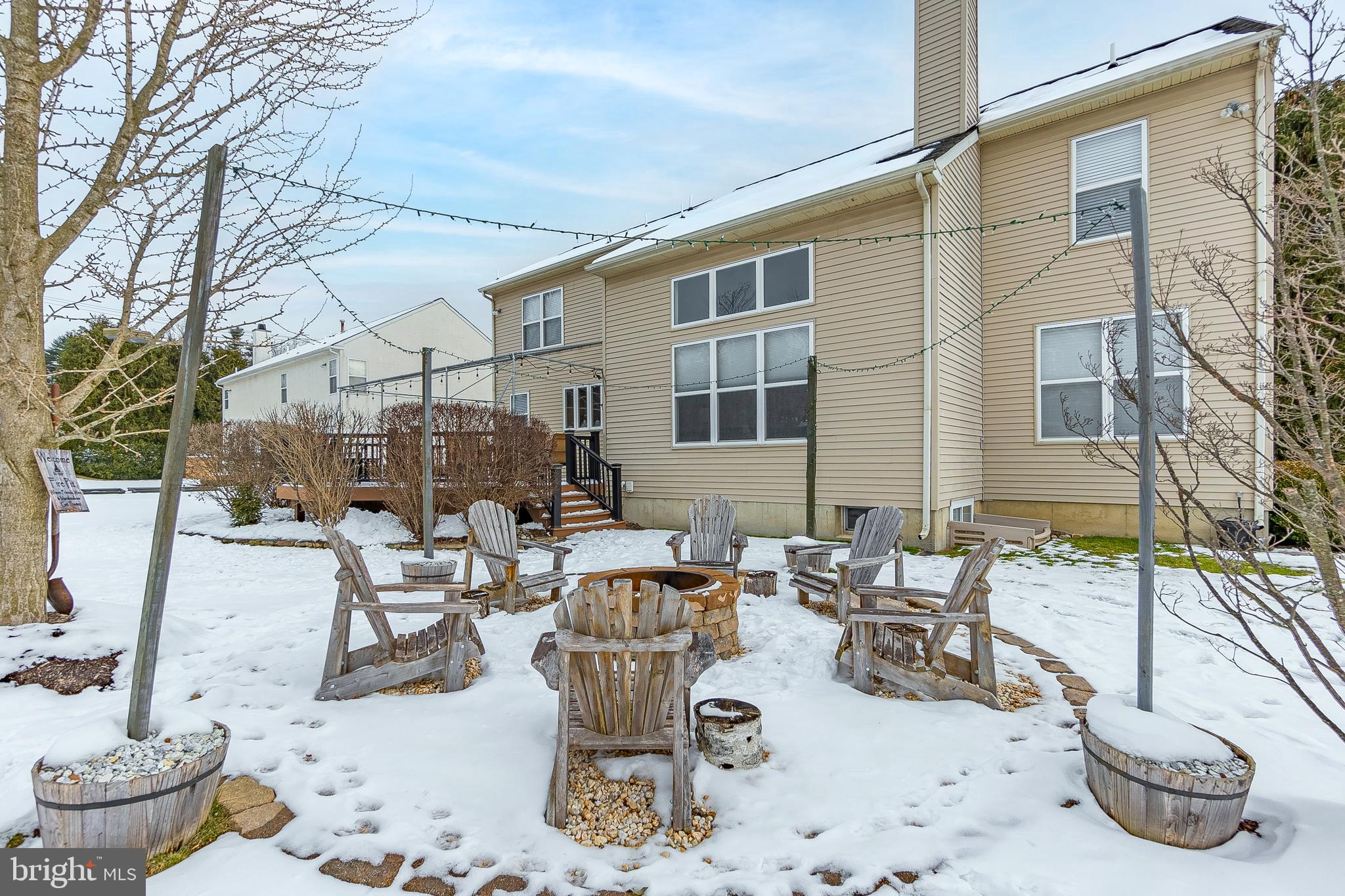 1303 School House Cir
