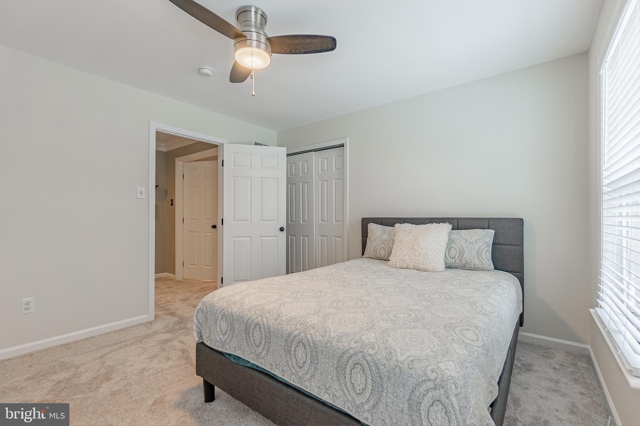 1303 School House Cir