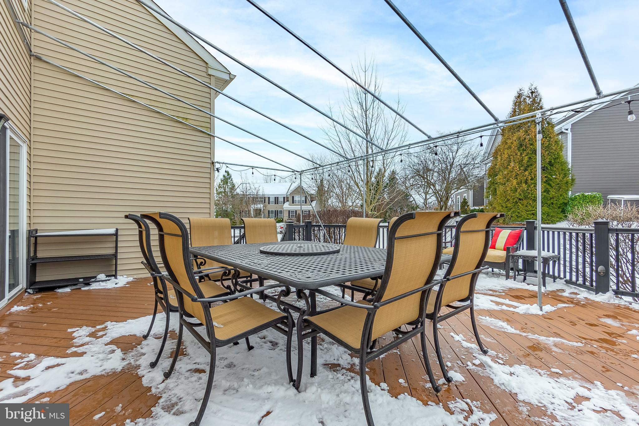 1303 School House Cir