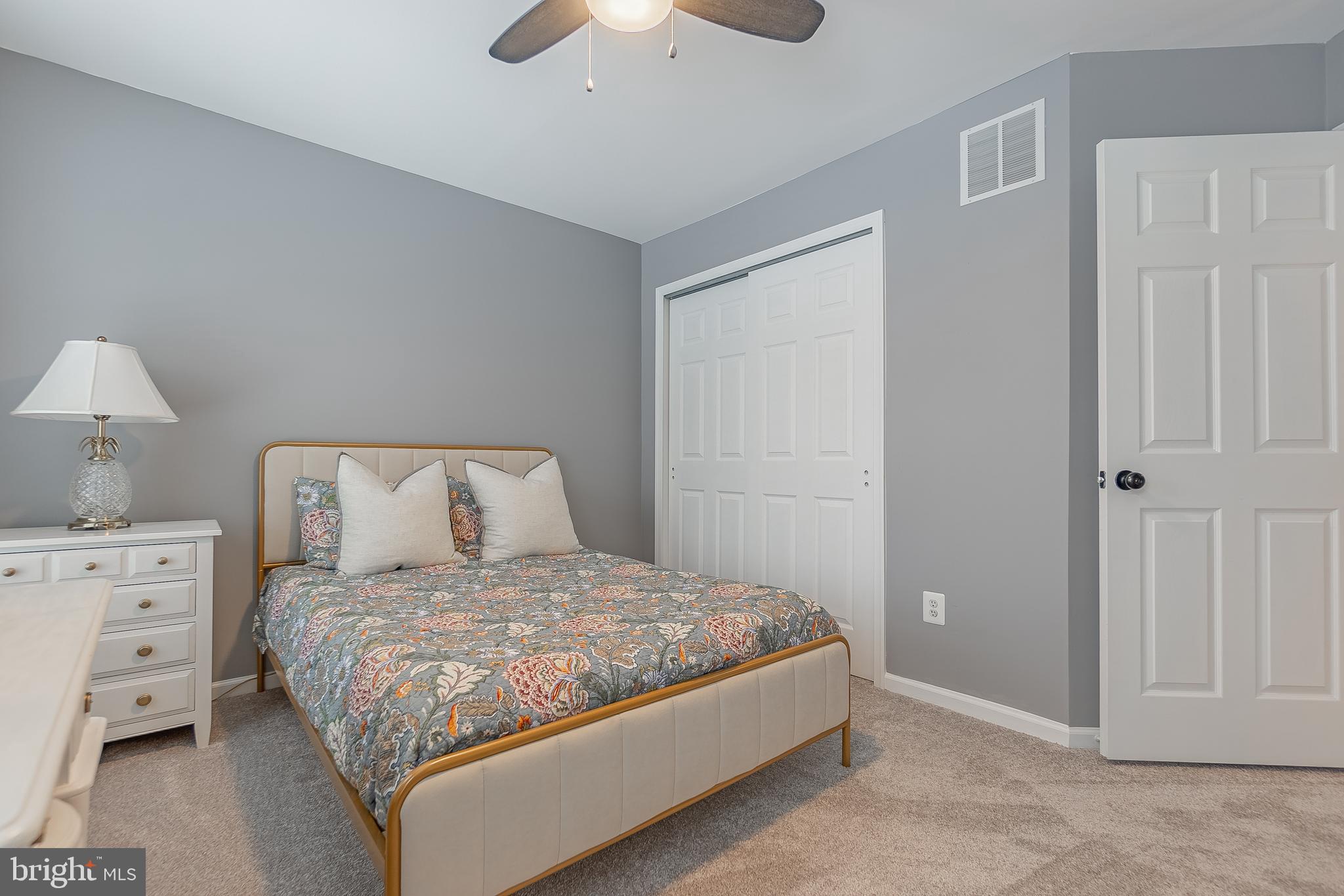 1303 School House Cir