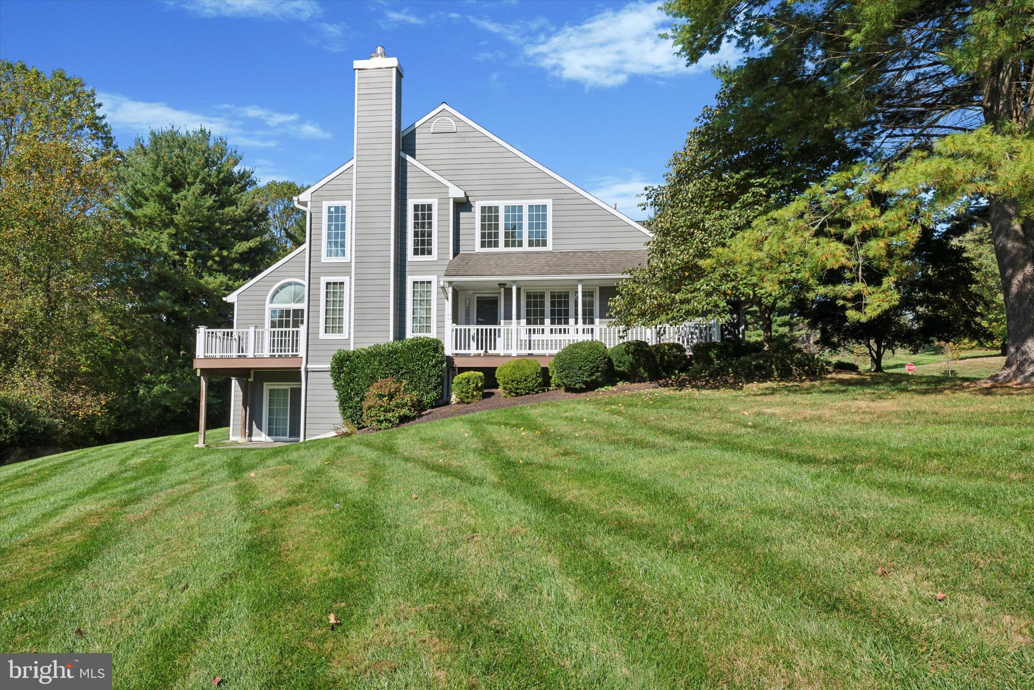 217 E Village Ln