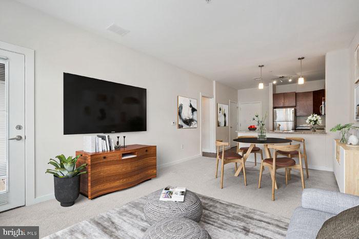 131 BRIDGE ST #2B-1-1109