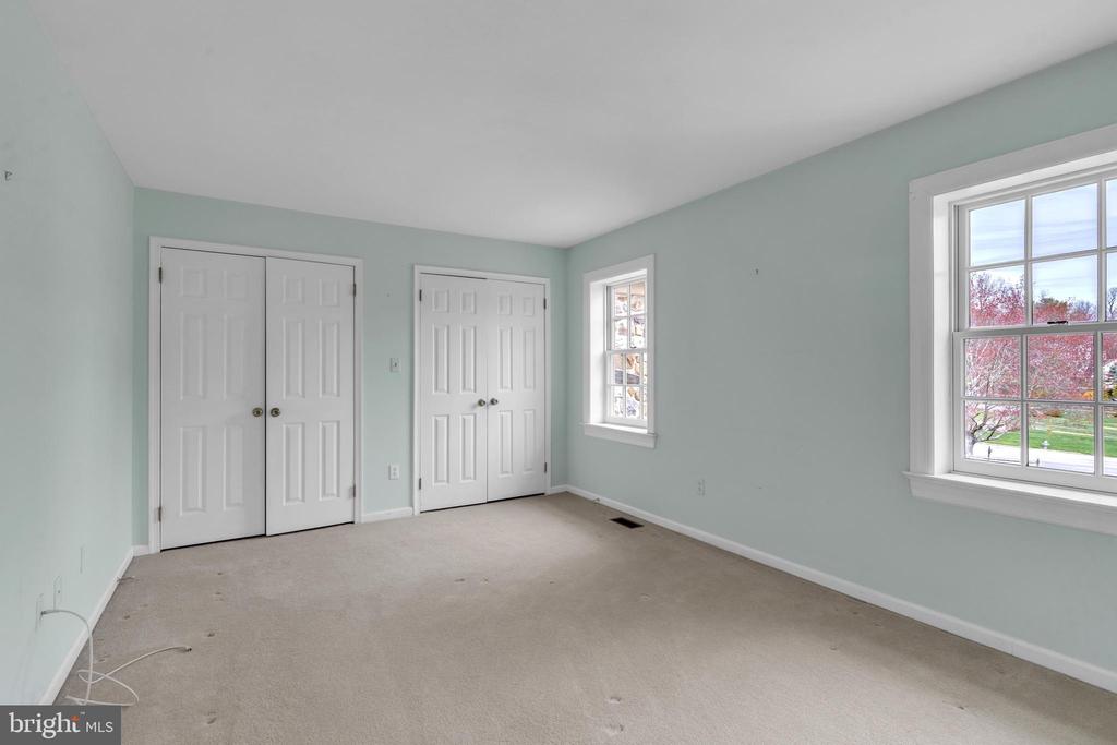 292 Church Rd
