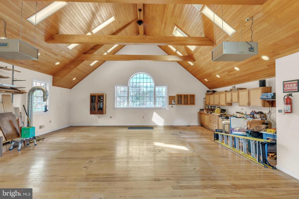 292 Church Rd
