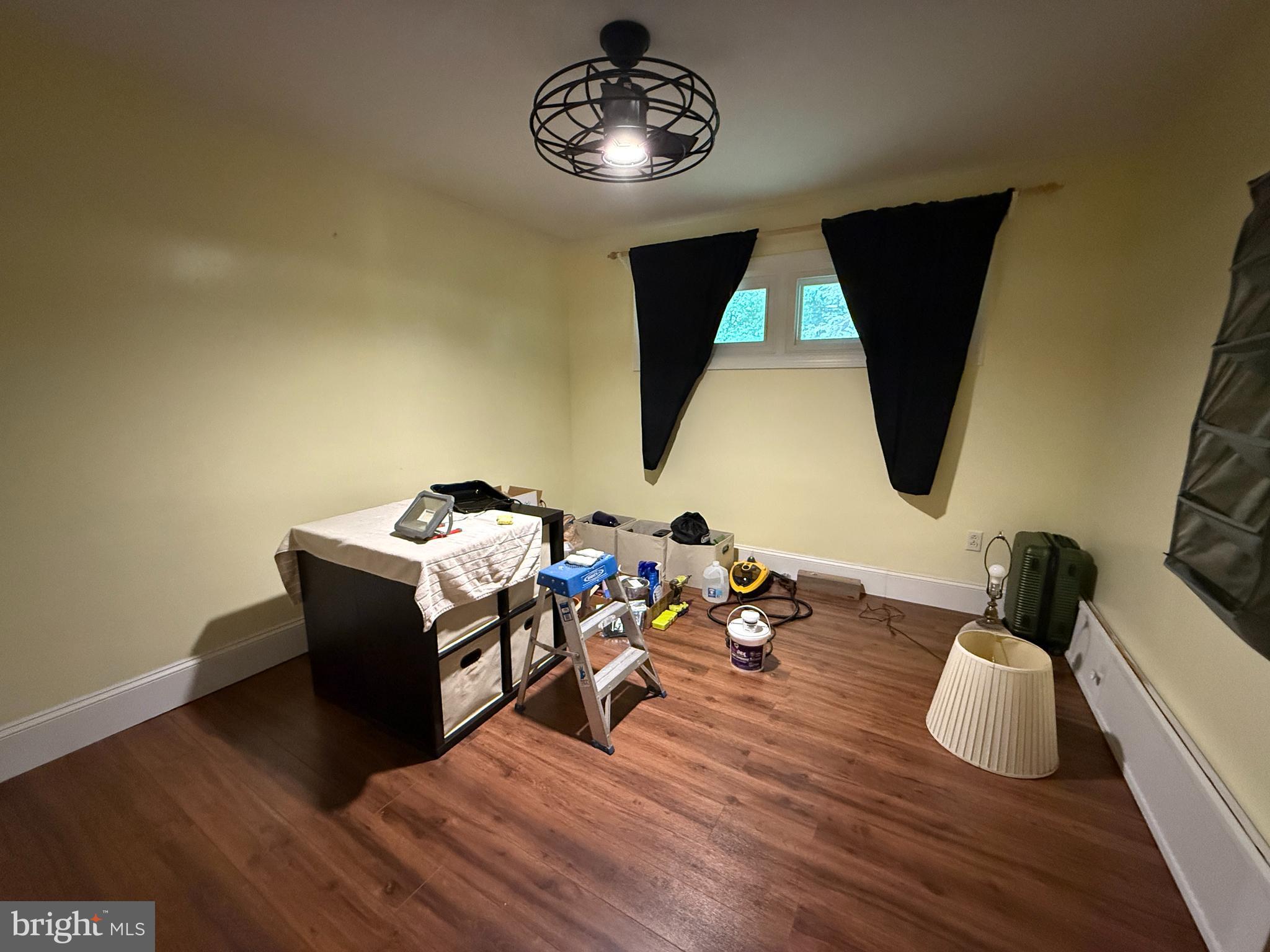 1667 BEACON HILL ROAD