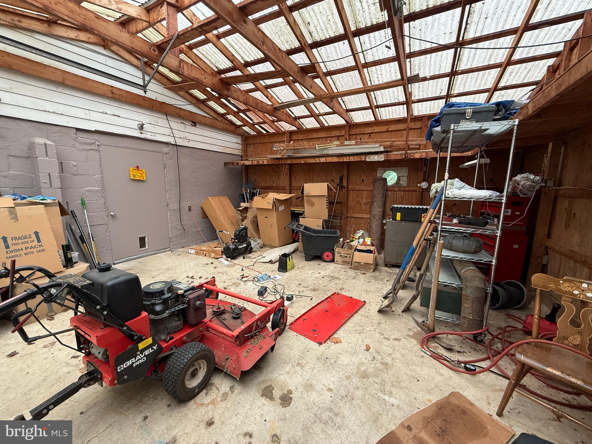 1667 BEACON HILL ROAD