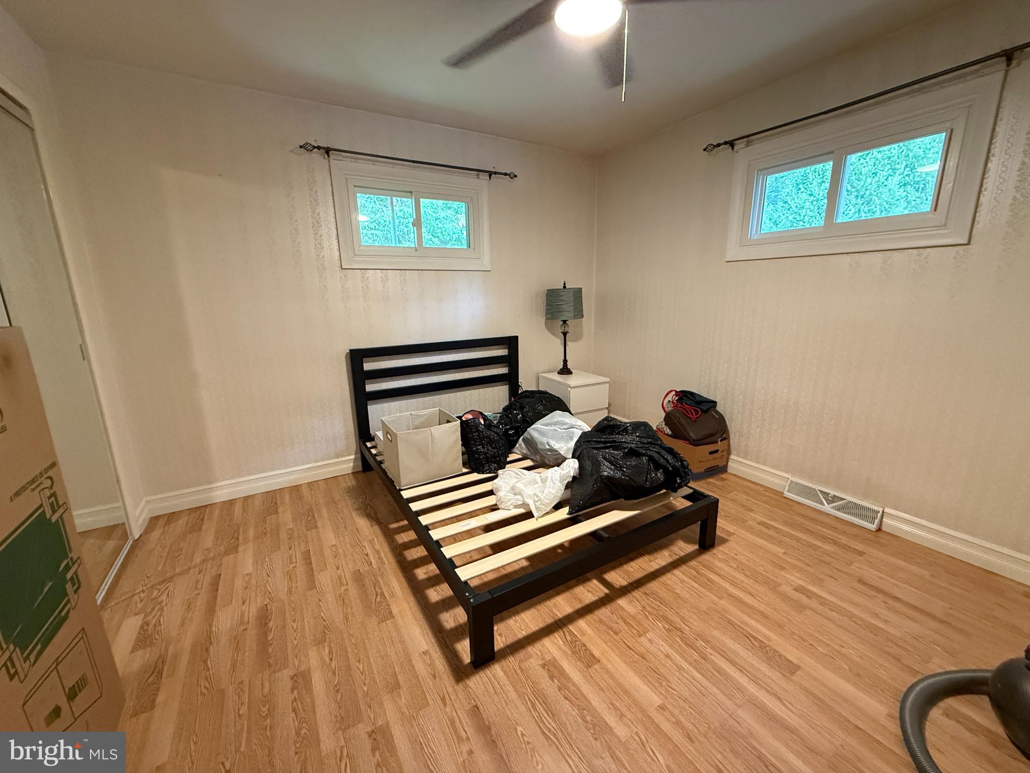 1667 BEACON HILL ROAD