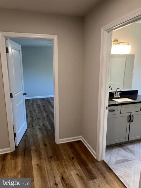 215 E LINDEN STREET UNIT 4