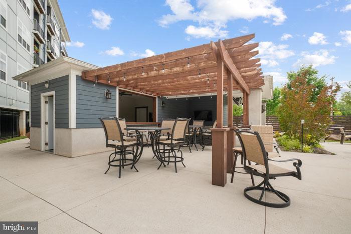 131 BRIDGE STREET 1B-2-2331