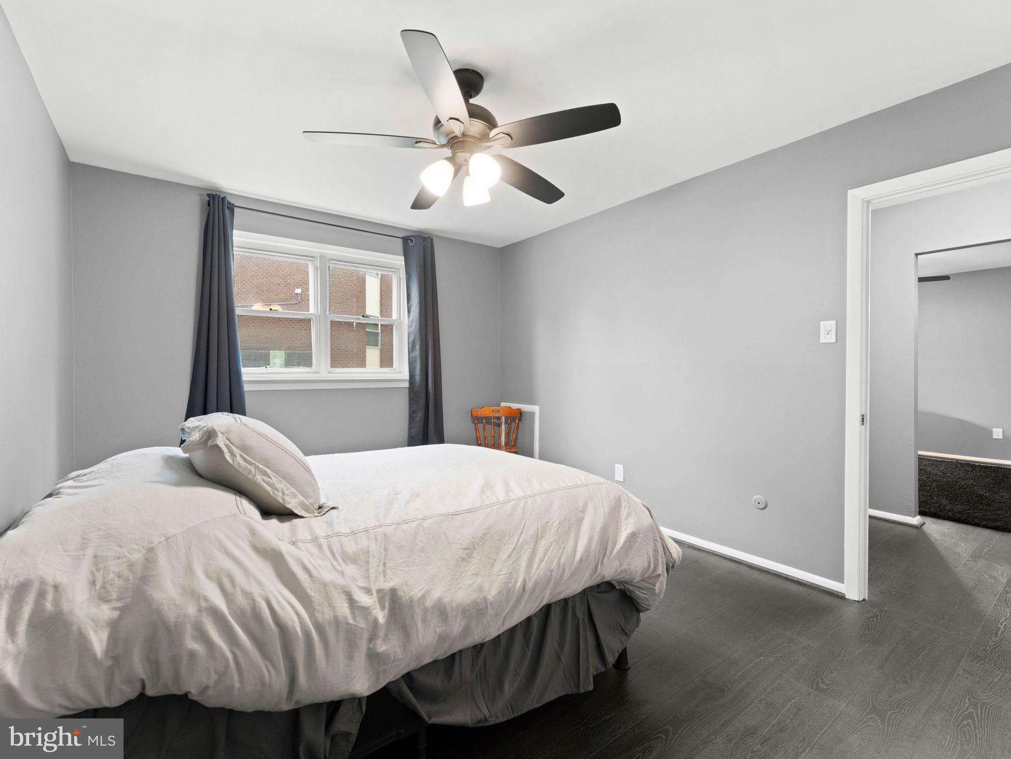 335 E LANCASTER AVENUE E-5