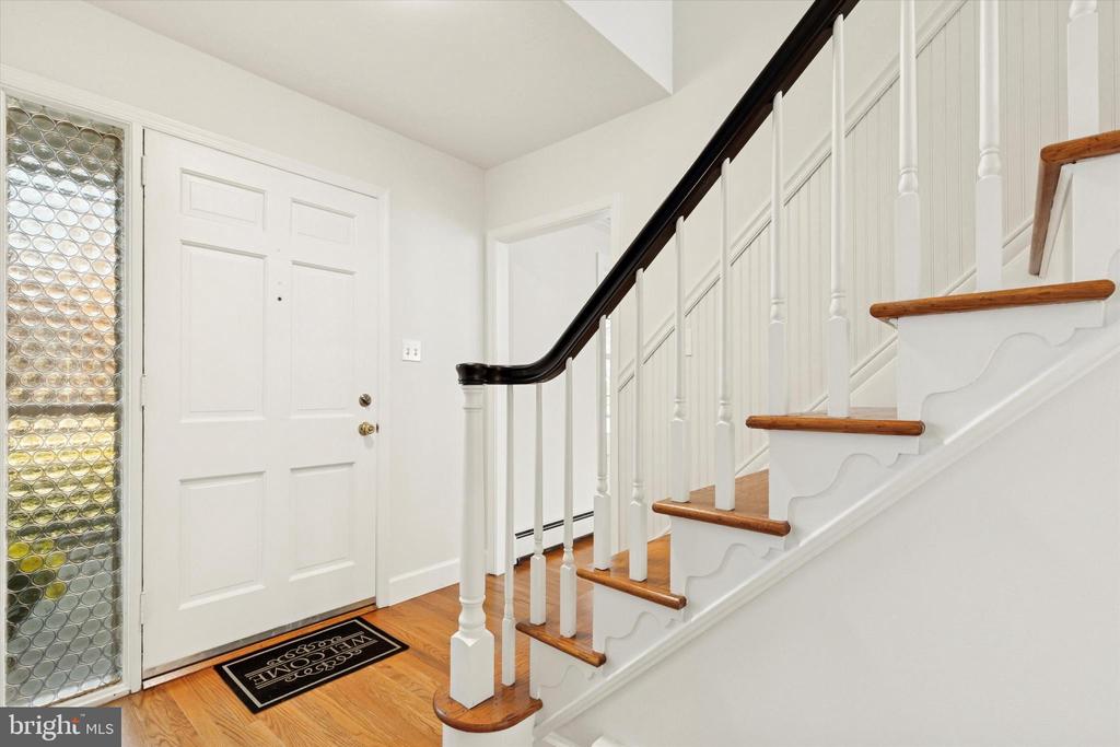 60 HILLTOP DRIVE