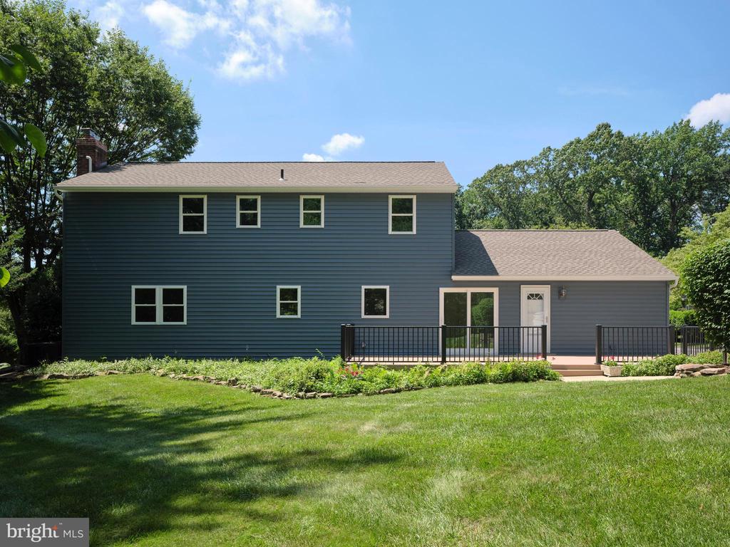 60 HILLTOP DRIVE