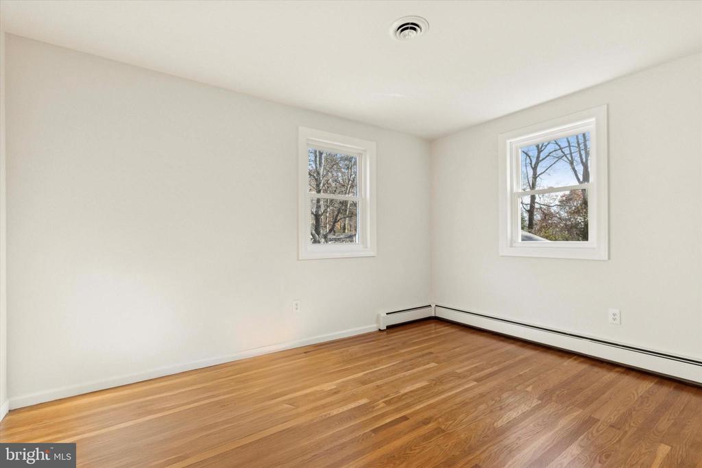 60 HILLTOP DRIVE