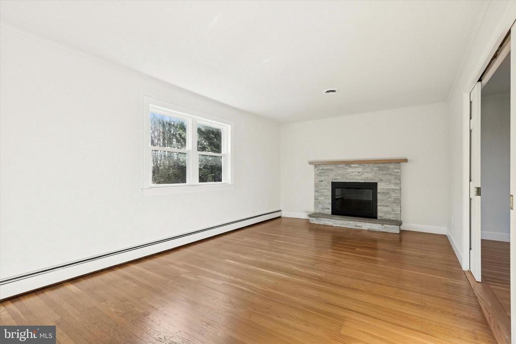 60 HILLTOP DRIVE
