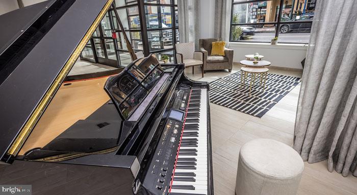 131 BRIDGE STREET 1B-2-2325