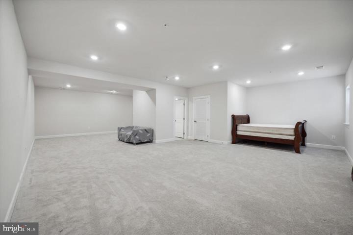 325 PIPER LANE