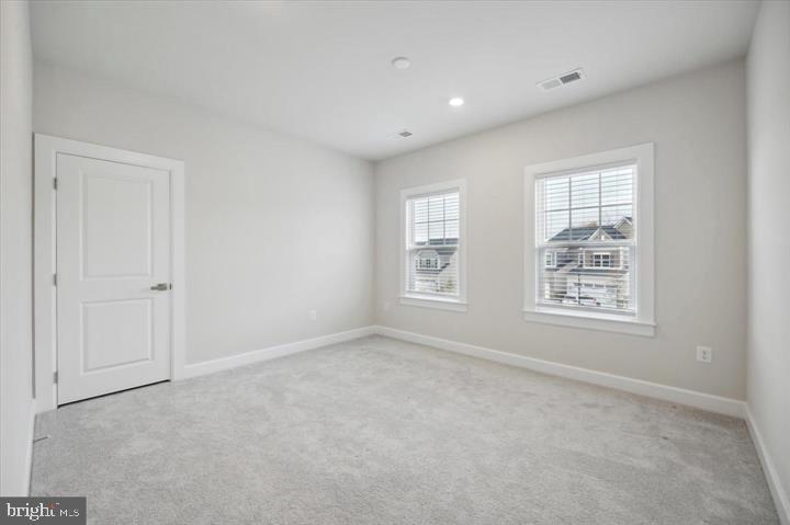 325 PIPER LANE