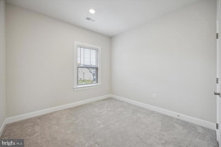 325 PIPER LANE
