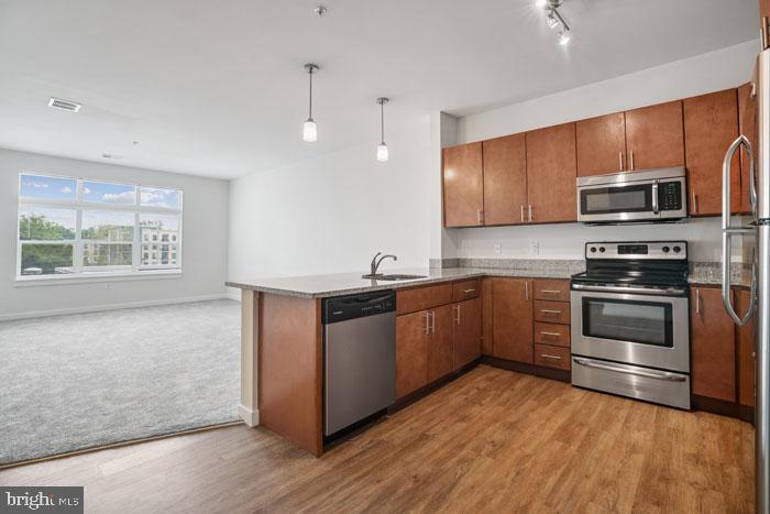 131 BRIDGE STREET 1101