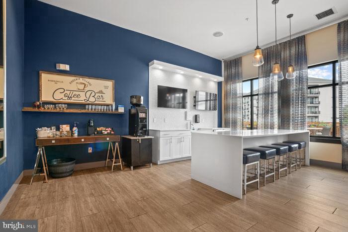 131 BRIDGE STREET Unit: 1404