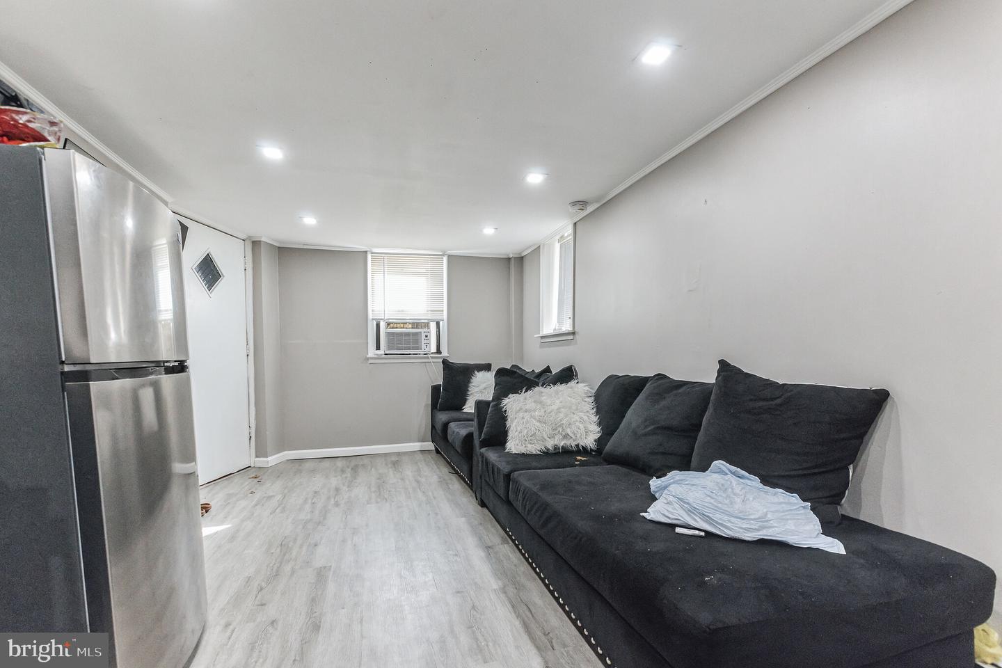 131 MacDade Blvd