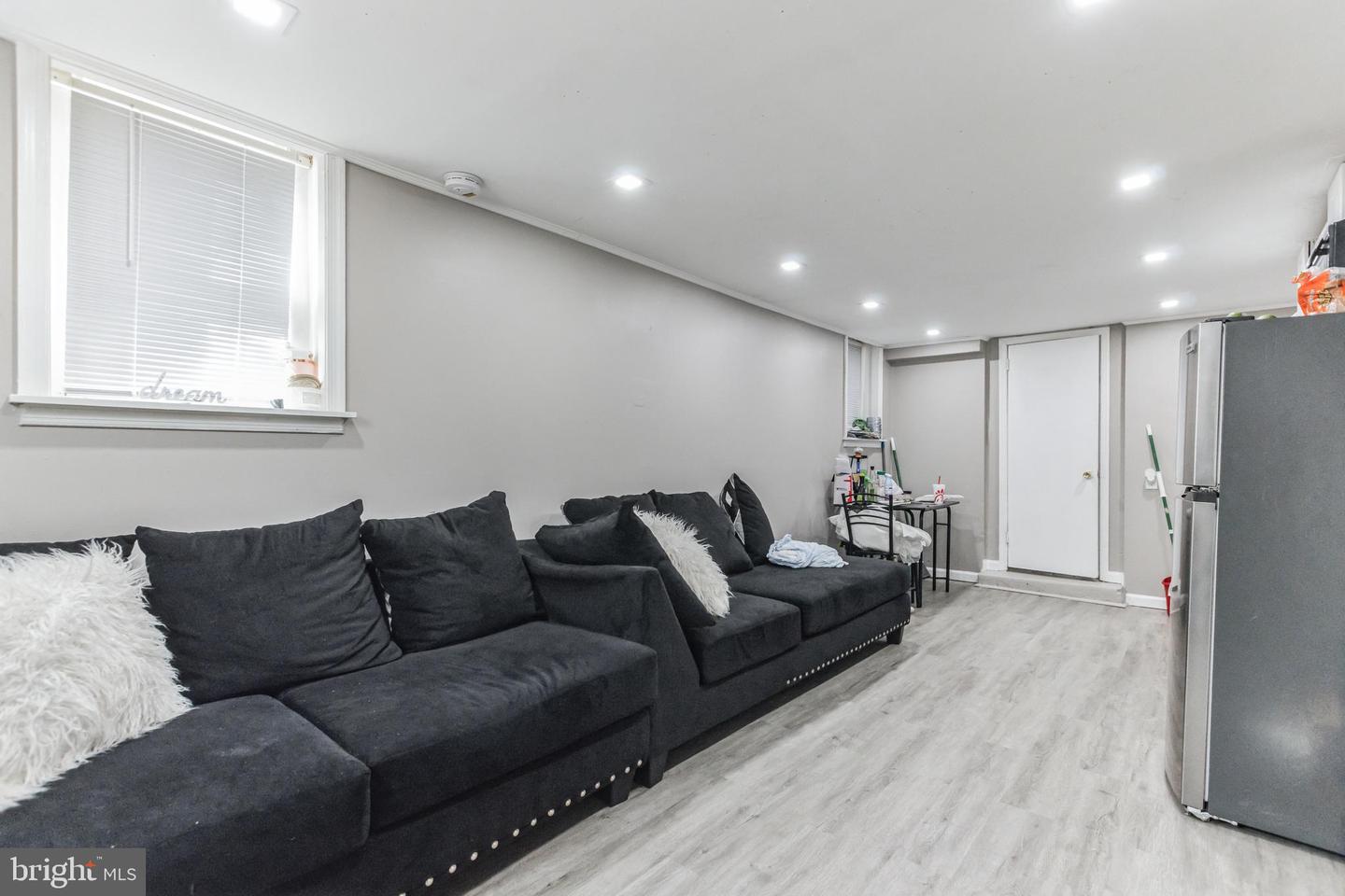 131 MacDade Blvd