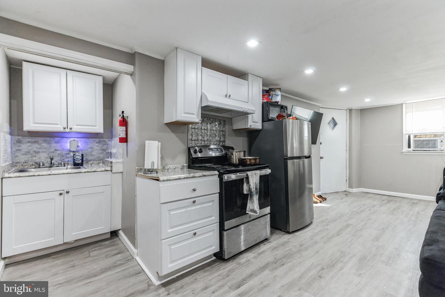 131 MacDade Blvd