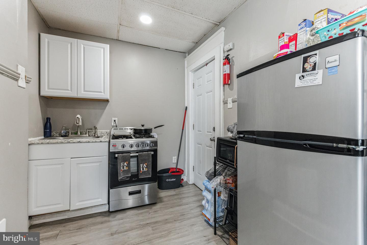 131 MacDade Blvd