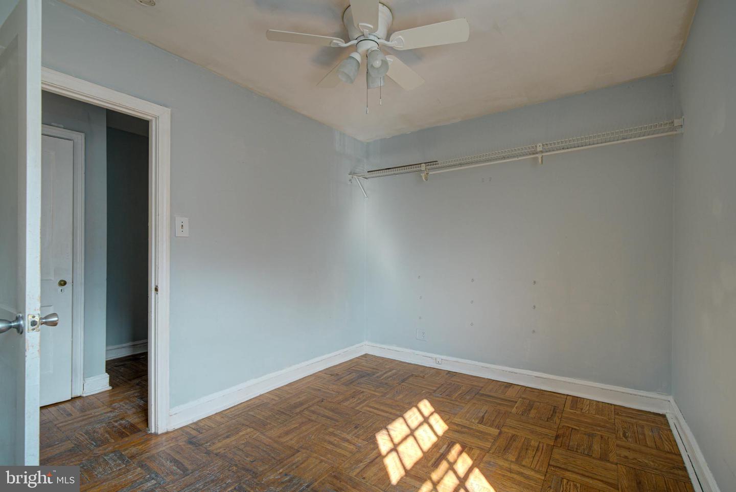 606 Fern St