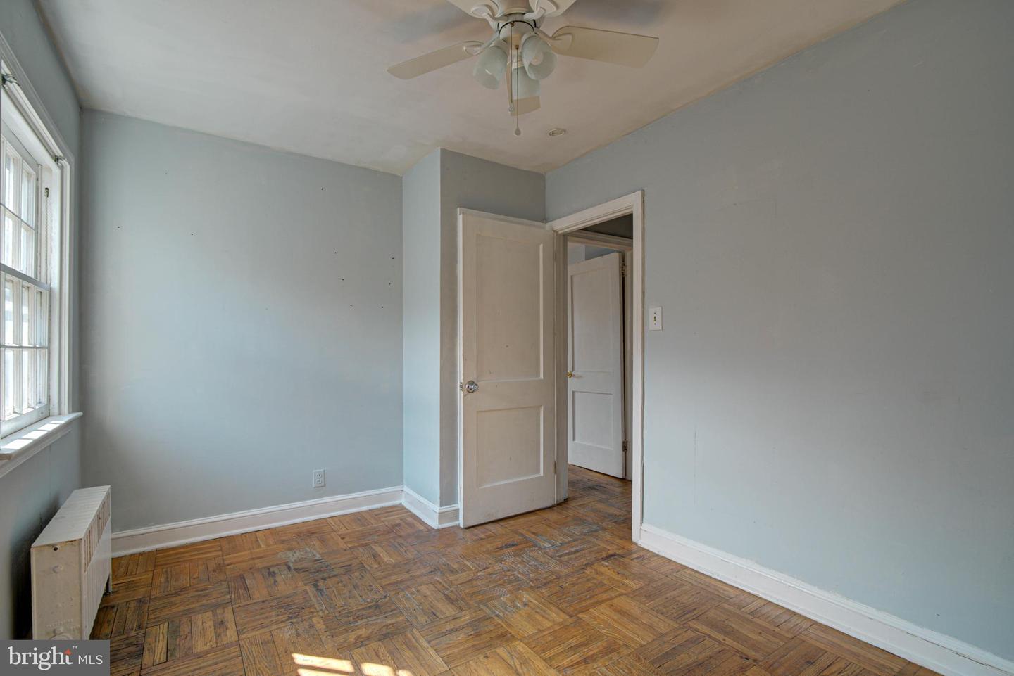606 Fern St