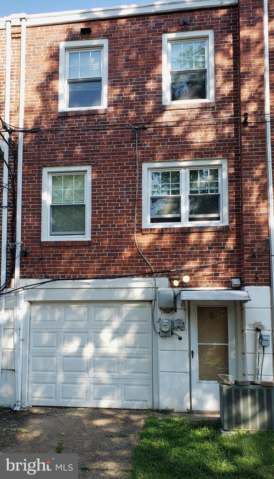 3 Stratford Rd
