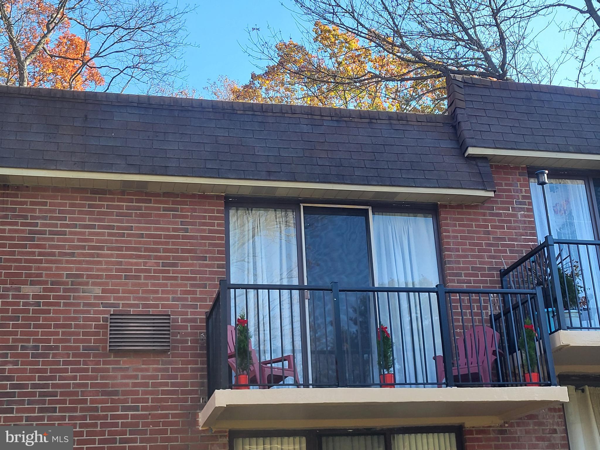 100 E Glenolden Ave #E19