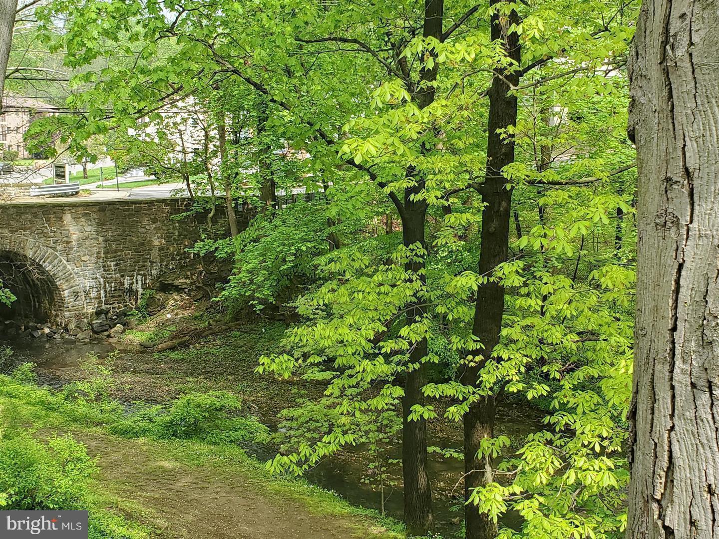 100 E Glenolden Ave #E19