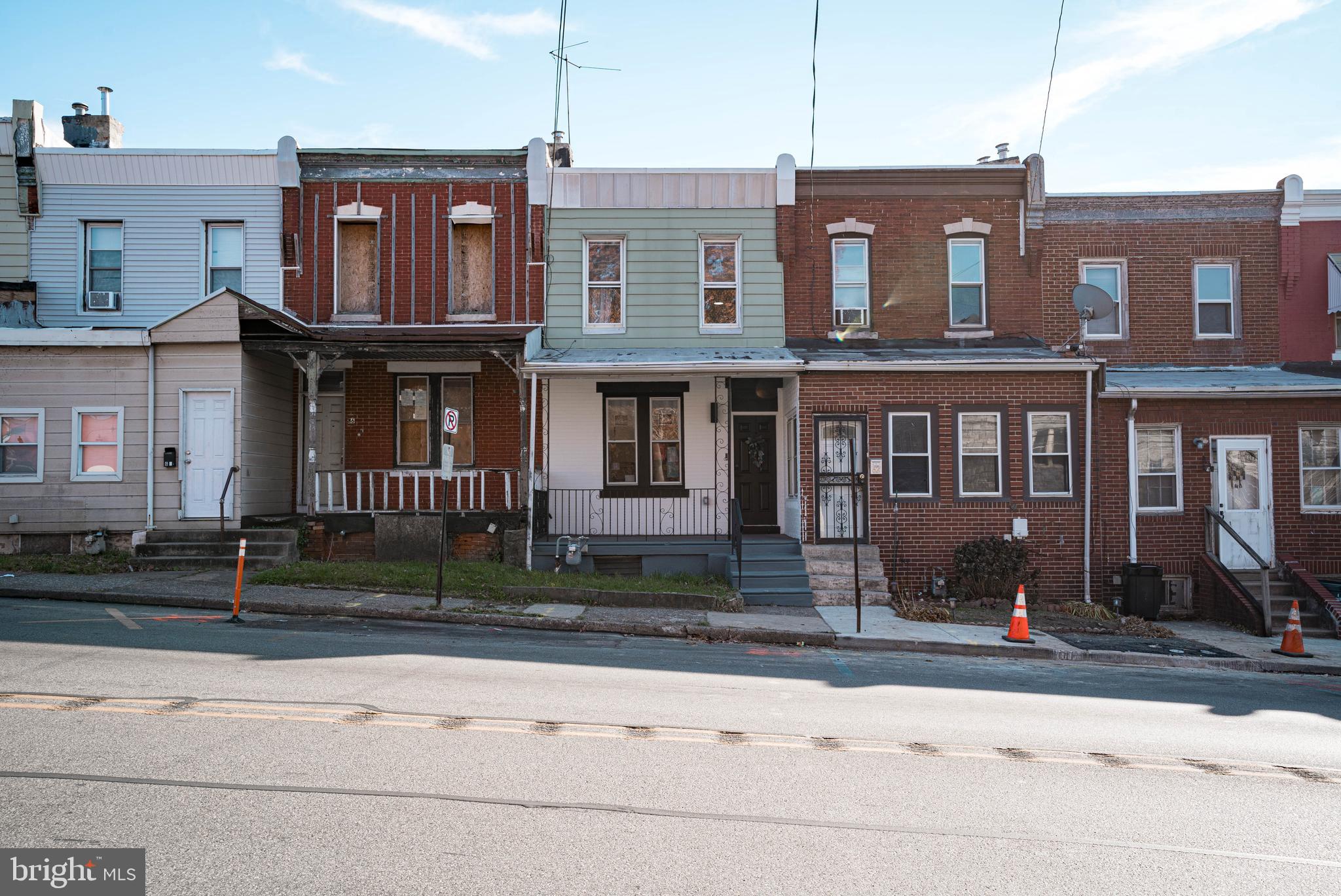 64 N MacDade Blvd