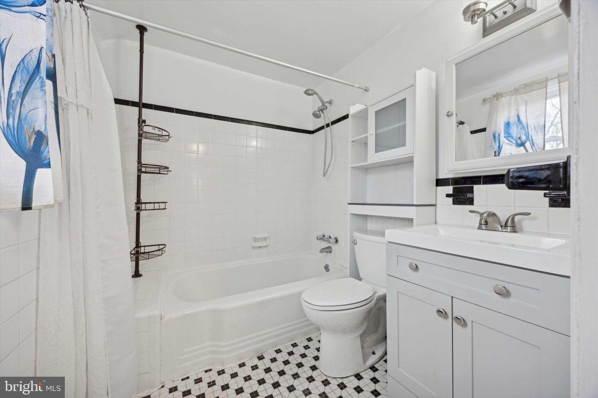 165 Netherwood Dr