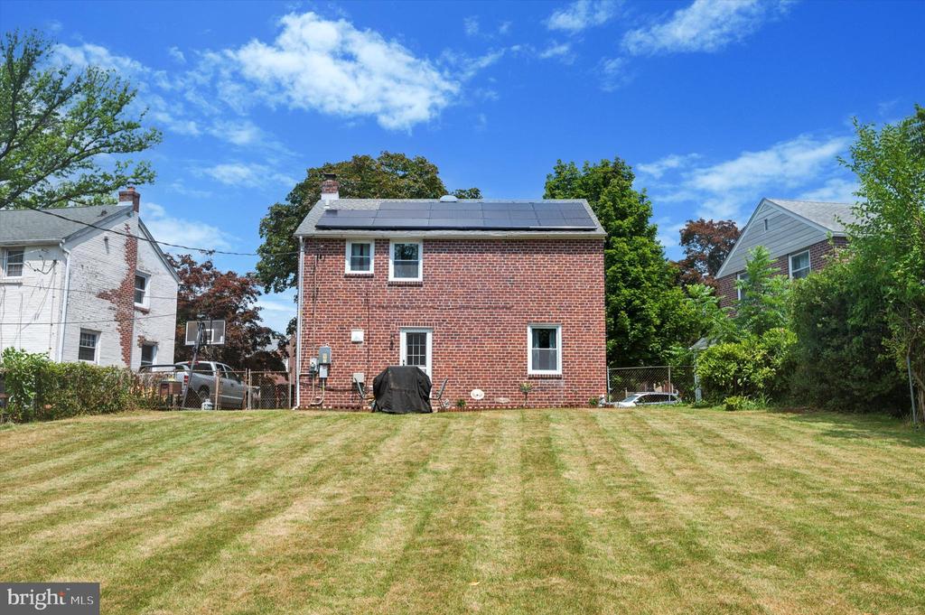 165 Netherwood Dr