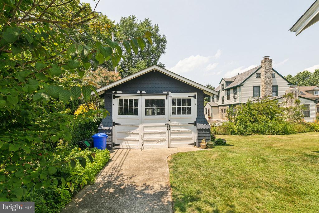 504 Forrest Ave
