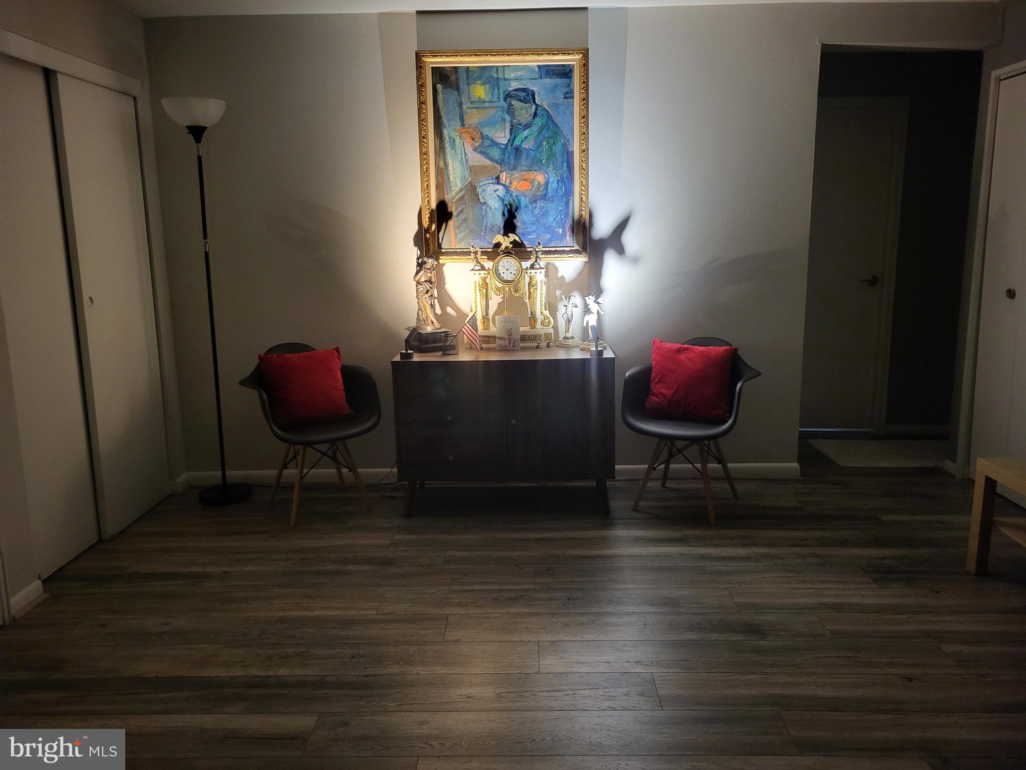 100 E Glenolden Ave #E-16