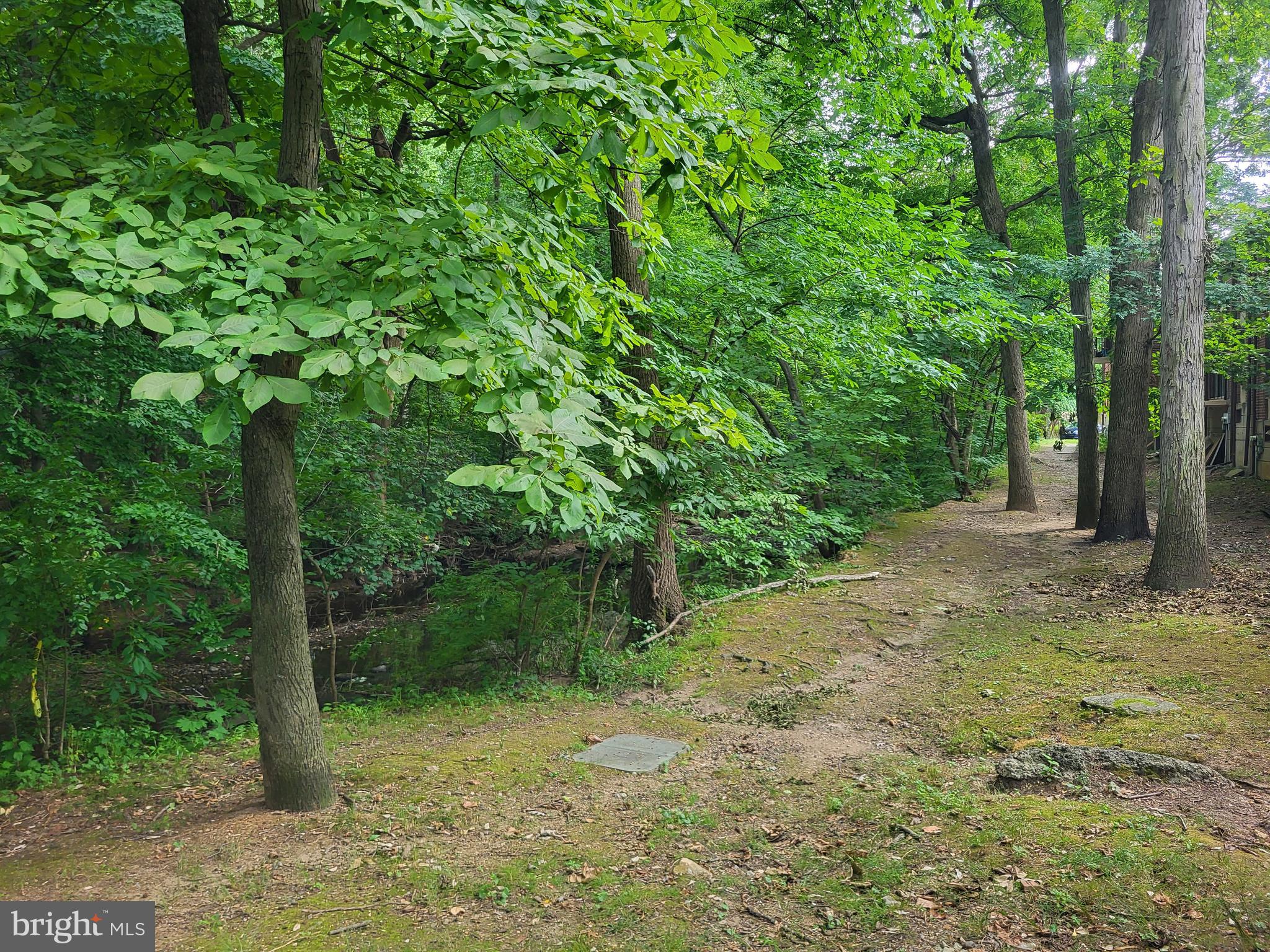 100 E Glenolden Ave #E-16