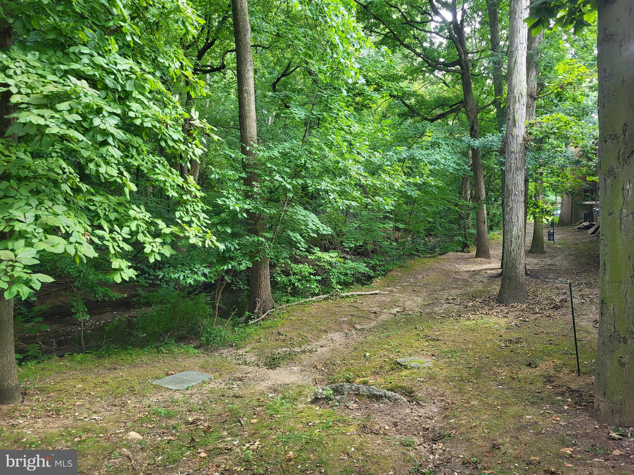 100 E Glenolden Ave #E-16